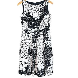 Peck & Peck Black White Floral Midi Dress Box Pleats Jewel Neck Size M 8-10